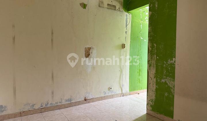 Ready to Occupy House Permata Buana West Jakarta Size 8X20 Affordable 2