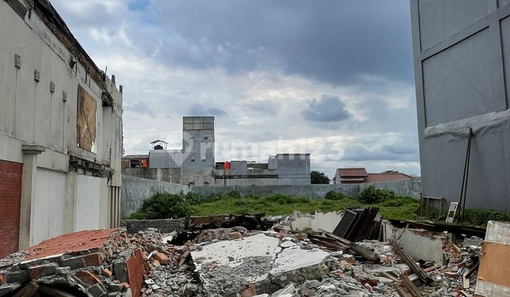 Commercial Lot on the Side of the Busy Meruya Ilir Main Road Area