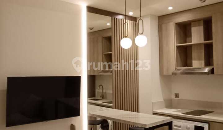 Apartemen 2 BR Furnished Premium Fatmawati Hanya 300 Mtr Dari LRT Apartemen 2 BR Furnished Premium Fatmawati Hanya 300 Mtr Dari LRT