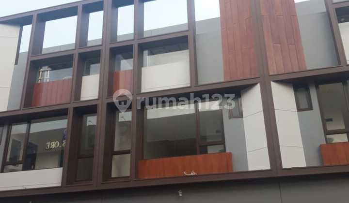 Virginia Arcade BSD Ruko Siap Pakai Pinggir Jalan Raya Teras Kota Virginia Arcade BSD Ruko Siap Pakai Pinggir Jalan Raya Teras Kota