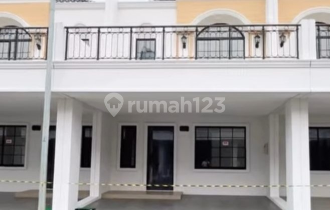 Ready-to-Live 6x10 House in Bukit Nirmala PIK2 Near White Sand Beach 2