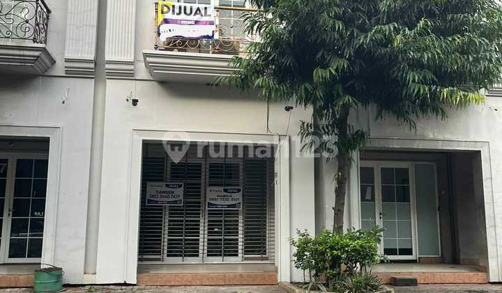 Ready-to-use Shop House in Puri Botanical Garden, 2 1/2 Floors - Affordable 2