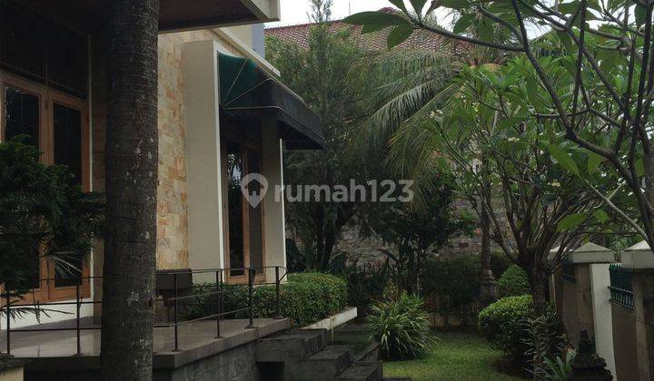 Rumah bagus  minimalis Asri 2 lantai hoek di Permata Hijau harga NJOP 2