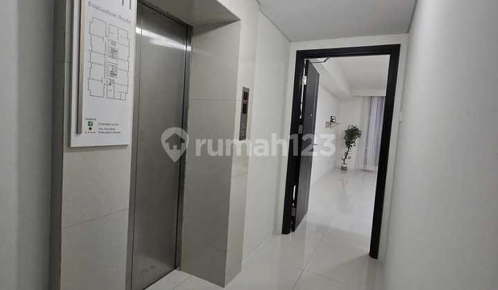 Lexington Residence Apartment 2