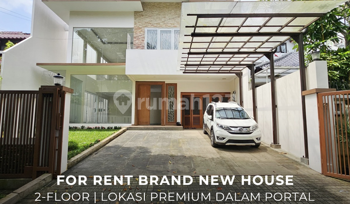Brand New Modern House Lokasi Premium Dalam Portal di Senopati