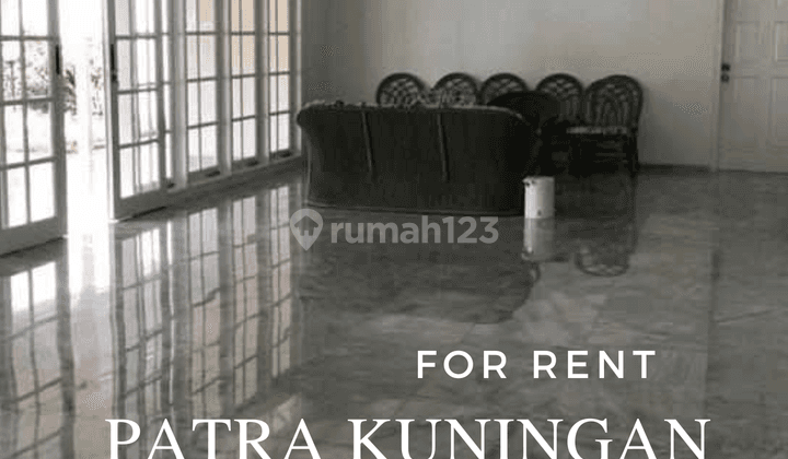 Rumah lama layak huni di patra kuningan 1