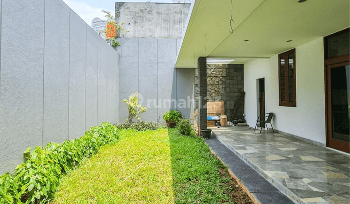 Rumah siap huni lokasi strategis di permata hijau jaksel 12