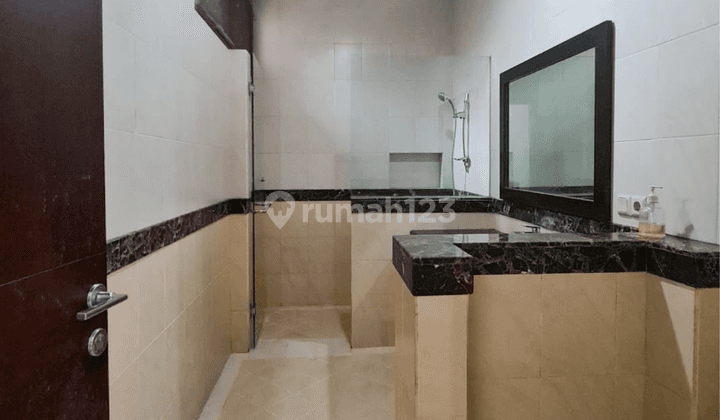 Rumah siap huni lokasi strategis di permata hijau jaksel 13