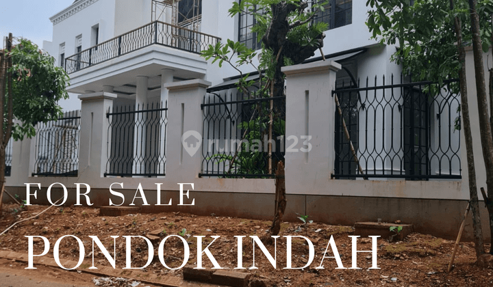 Rumah modern classic di pondok indah jaksel 1