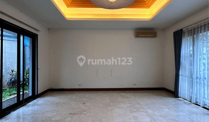 Townhouse modern tropical di kemang jakarta selatan 2