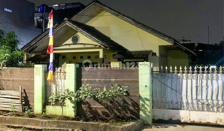 Rumah murah di pinggir jalan simprug jaksel 1