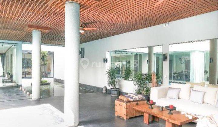 Rumah siap huni modern di kemang timur 2