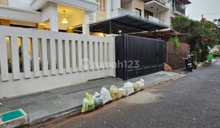 Rumah siap huni dekat mall pondok indah  1