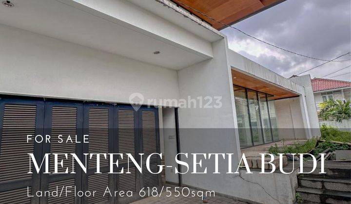 Rumah modern minimalis siap huni di Menteng atas 1