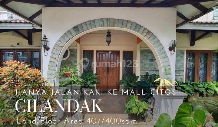 Rumah hanya jalan kaki ke mall cilandak Townsquare 1