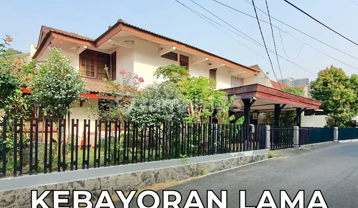 Old Cheap House Land Count Hook Position in Kebayoran Lama