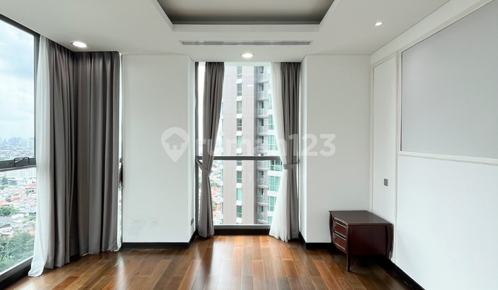 Apartemen Kemang Village Tower Bloomington Tipe 3 BR Size 220 Sqm 2