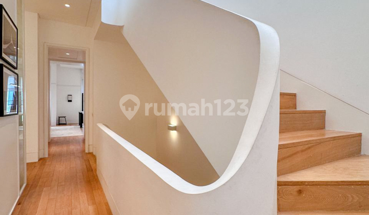 Brand New Townhouse 2,5 Lantai Lokasi Strategis Pondok Indah Area 2