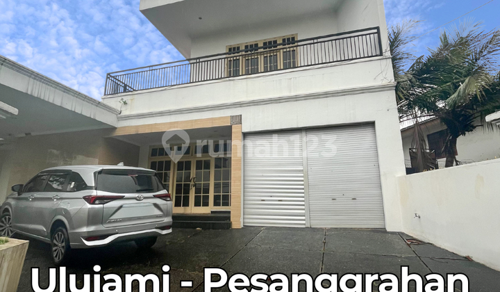 Rumah Terawat Murah 2 Lantai Strategis di Ulujami - Pesanggrahan