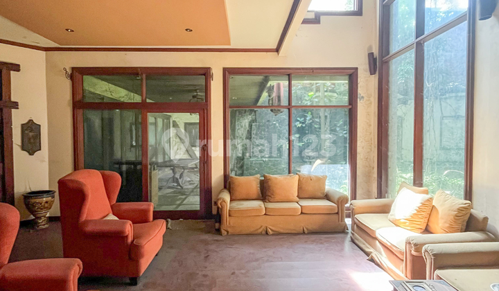 Rumah Lama Layak Huni Hadap Barat Area Tenang di Ampera Jaksel 2