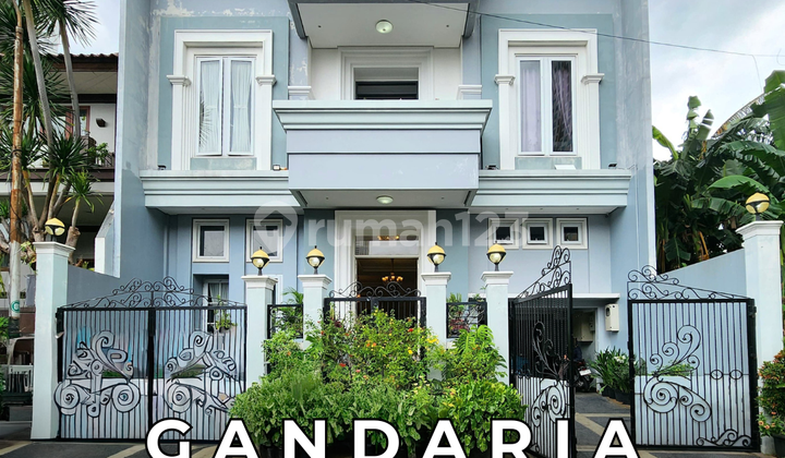 Rumah Modern Klasik Mewah Dalam Komplek One Gated di Gandaria Rumah Modern Klasik Mewah Dalam Komplek One Gated di Gandaria