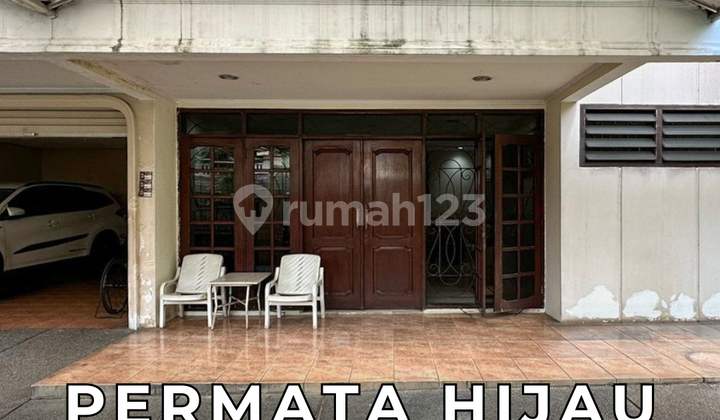 Rumah Terawat 2 Lantai Hadap Utara Dalam Komplek di Permata Hijau