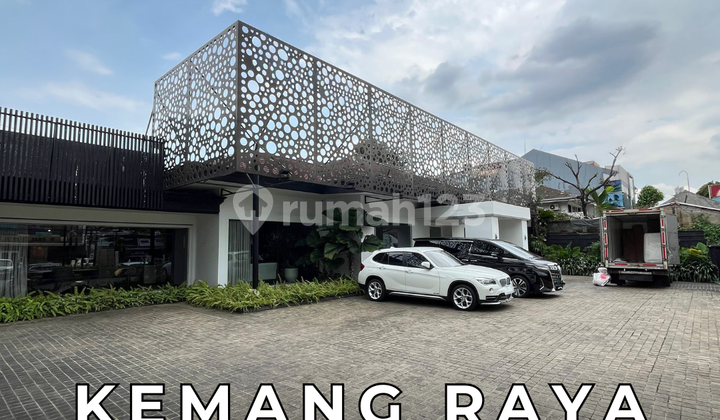 Bangunan Komersil + Tanah Komersial Area Zona K-2 di Kemang Raya Bangunan Komersil + Tanah Komersial Area Zona K-2 di Kemang Raya
