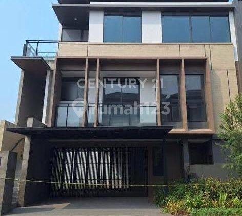 Dijual Rumah 3Lantai- Bagus Siap Huni - BSD City 1