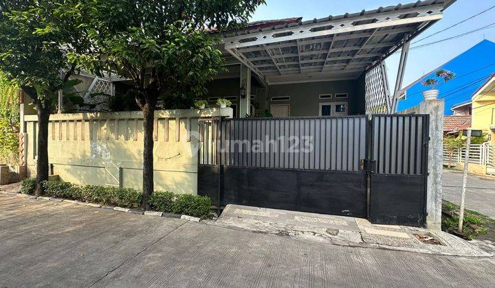 Dijual Cepat Rumah Siap Huni di Komplek Kemang Ifi Lokasi Strategis di Bekasi Selatan  1