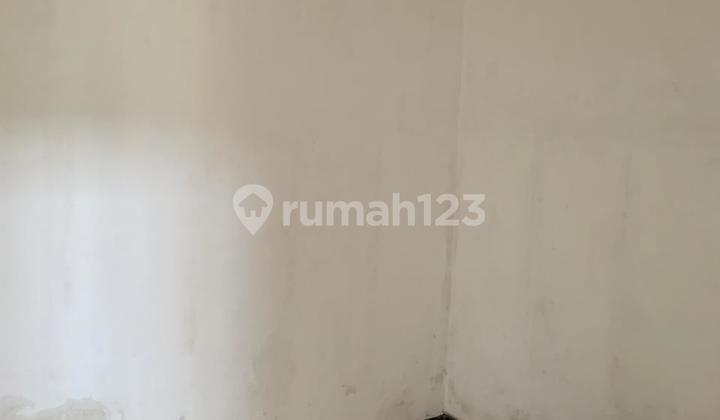 FOR SALE HOUSE IN GRAND SHIMPONY HOUSING ESTATE, KEBOMAS GRESIK