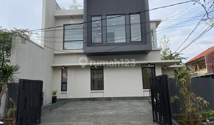 RUMAH SCANDINAVIAN BABATAN PANTAI SURABAYA 1