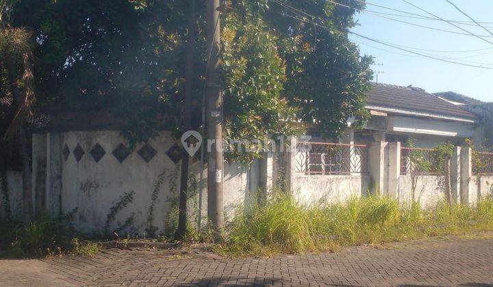 Rumah Hook Strategis Deltasari Sidoarjo SHM 1