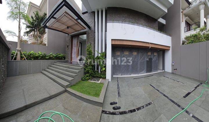 Rumah Baru 2 Lantai Bukit Golf Citraland Surabaya Furnish SHM 2