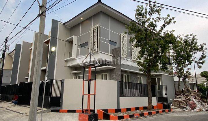 Rumah 2 Lantai Hook Kutisari Surabaya SHM 2