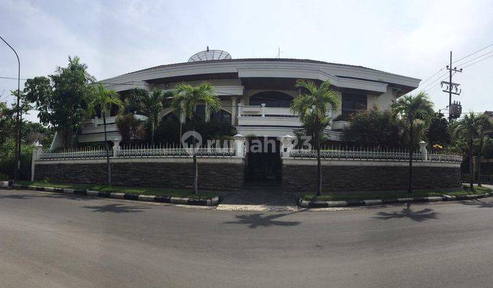 Rumah Mewah Kertajaya Indah Timur Surabaya SHM  1