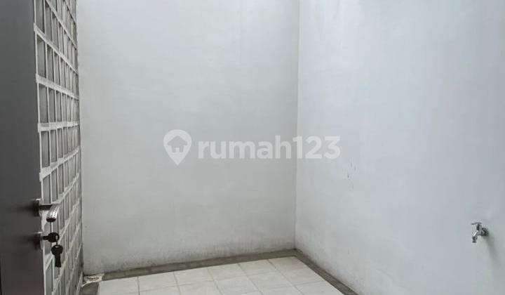 DIJUAL RUMAH BAUHAUS RESIDENCE,GAYUNG KEBONSARI 2