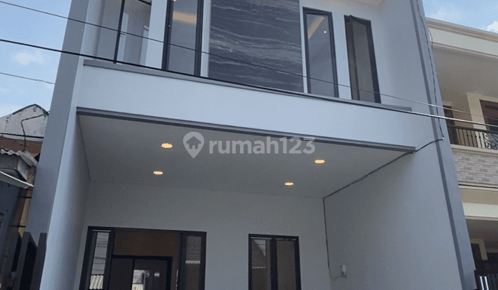 Rumah Baru 2 Lantai Siap Huni Mulyosari Tengah Surabaya SHM 1