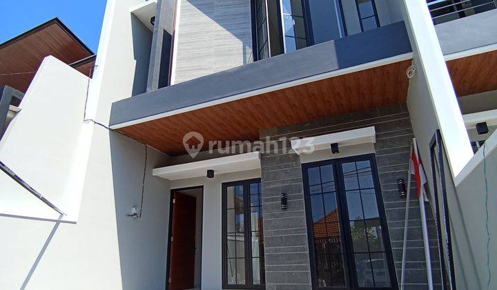 RUMAH BARU SCANDINAVIAN 2 LANTAI SUTOREJO SURABAYA 2