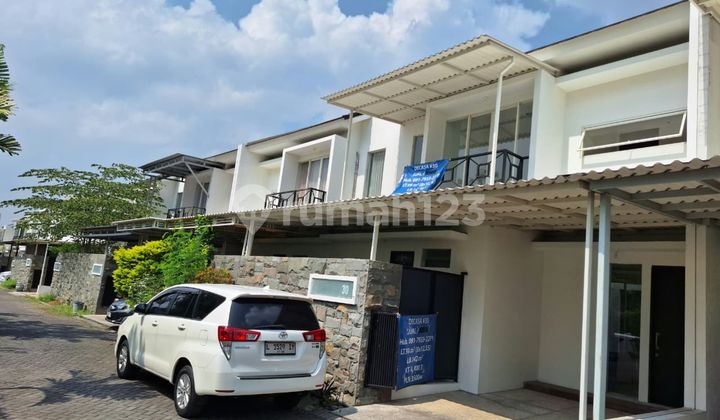 DIJUAL RUMAH DE CASA RESIDENCE,LAKARSANTRI