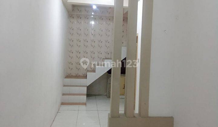 Rumah 2 Lantai Kutisari Indah Barat Surabaya SHM 2