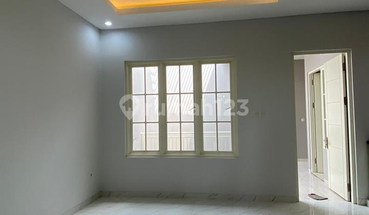 DIJUAL RUMAH  BARU GAYUNG KEBONSARI, SURABAYA 2