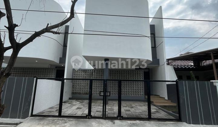 DIJUAL RUMAH BAUHAUS RESIDENCE,GAYUNG KEBONSARI DIJUAL RUMAH BAUHAUS RESIDENCE,GAYUNG KEBONSARI