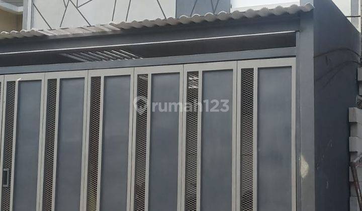 Rumah Baru 2 Lantai Siap Huni Kebraon Surabaya Shgb 2