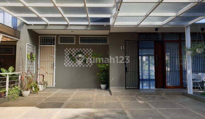 Rumah scandinavian di komplek pondok Hijau setiabudi bandung  2