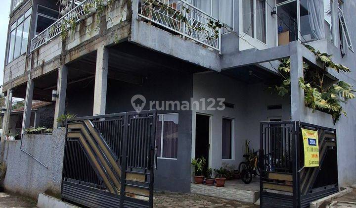 Rumah 2 Lantai Plus Rooftop Di Cihanjuang Bandung Bisa Kpr  1