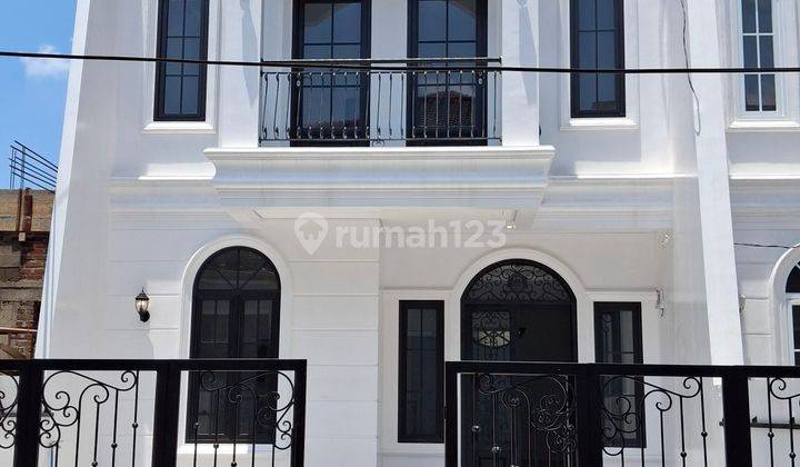 Rumah Baru Siap Huni American Classic Di Turangga Bandung  1