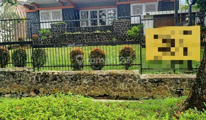 Rumah Bangunan Belanda Sayap Cipaganti Bandung 1