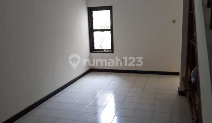 Rumah dalam komplek di Antapani Arcamanik Pusat kota Bandung 1,6M 2