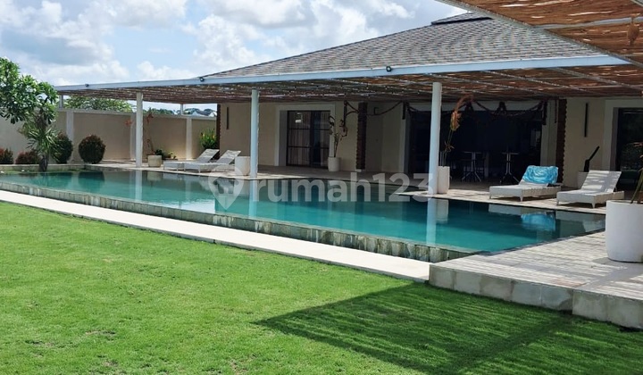 Modern Minimalis Style Villa di Nyanyi Area Dekat Canggu..10 Menit ke Pantai Nyanyi dan Nuanu City 2
