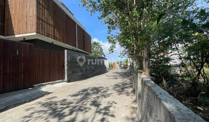 Tanah 311m2 dengan Lingkungan Villa di Kayu Tulang Selatan, Canggu...Lingkungan Villa dan Akses Jalan Besar 2